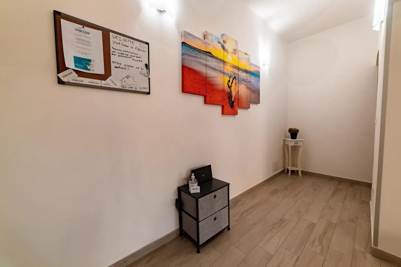 Your Home In Alghero 0*,  Olaszország